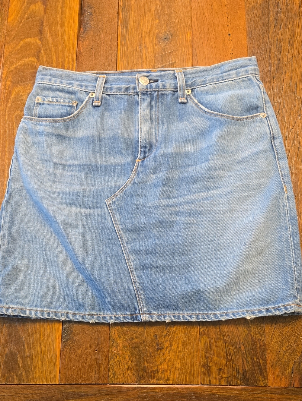 Rag & Bone size 26 Distressed Denim Mini Skirt EUC